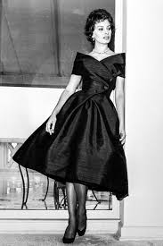 15 Unforgettable Little Black Dresses Vintage Outfits 1950s Fashion Vintage Fashion