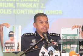 Sejak awal gerakan politik di malaysia memang bercirikan politik identitas. Kumpulan Bobby Tumpas Rm712 452 Dadah Harta Dirampas