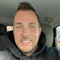 600+ "Strohecker" profiles