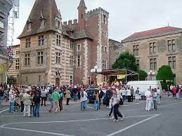 En précisant votre nom, votre contact et le nombre de. Brocante Et Vide Grenier 47 Lot Et Garonne Brocabrac