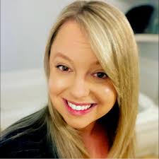 Who can recommend a private chef for a small dinner party in Dennis, MA?