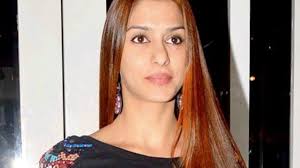 She is currently playing the role of 'queen ratnaprabha' on the show 'chandrakanta'. Shilpa Saklani Height Weight Age Husband Affairs More Starsunfolded