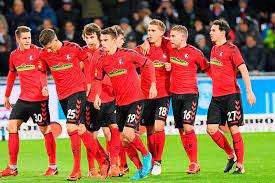 It also displays the transfer fees. Sc Freiburg Fahrt Sicheren 1 0 Heimsieg Gegen Gladbach Ein Sc Freiburg Badische Zeitung