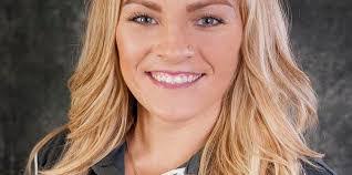 Emma Lacey's Instagram, Twitter & Facebook