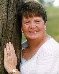 Roslyn Bailey's Instagram, Twitter & Facebook