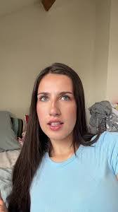 Danielle Kosterman's Instagram, Twitter & Facebook