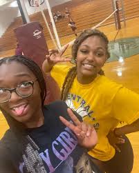 Central Volleyball 🐝🏐 (@yellowjacketsvolleyball) • Instagram photos and  videos