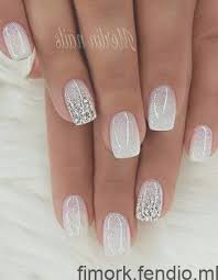 30 Ongles D Hiver Parfaits Pour La Saison Des Vacances Ongles De Mariage Nail Manucure Ongles Pour Mariage Ongles De Mariee Vernis A Ongles