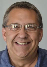 Power of the Purse: Annual fundraiser helps back United Way efforts with  kids