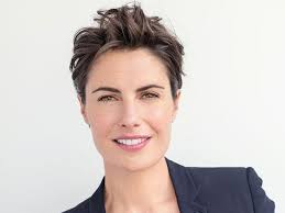 She began her career in 1997 as a radio host on radio nostalgie before moving to. Resultat De Recherche D Images Pour Coiffure Alessandra Sublet Cheveux Cheveux Courts Alessandra Sublet Coiffure