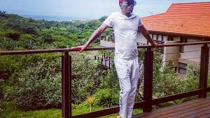 Somizi has appeared in various television shows, such as living the dream with somizi, i am and idols sa. Pics Somizi Shows Off The Inside Of His Zimbali House Okmzansi