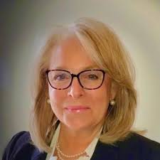 Adrienne Britton (@adriennerb527)