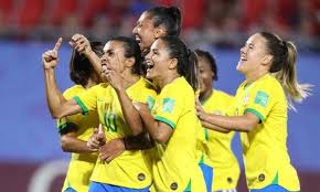 Da seleção brasileira, com mais de 80. A Luta Constante Das Jogadoras De Futebol Feminino No Brasil E O Resumo Do Fim De