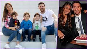 Today, messi and roccuzzo have three sons together. Lionel Messi Birthday Special Family Pics Of Argentina And Fc Barcelona Football Star With Wife And Three Kids Will Warm Your Heart Latestly