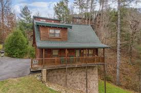 Whether you are looking for a quick weekend getaway or planning a family vacation or reunion, timber tops offers cabin rentals in the areas of pigeon forge and gatlinburg with many luxurious amenities and options to make your next. Let The Good Times Roll A Pigeon Forge Cabin Rental