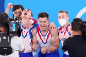The men's team finished in fourth and qualified for the team finals after competition on saturday. Ng9tav7hijkumm