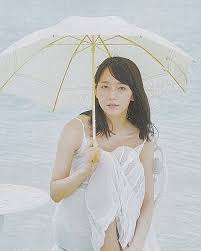 pin on 吉岡里帆