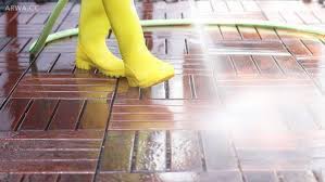 تنظيفات الربيع وأرضيات الخشب الخارجية in 2021 hunter boots rain boots rubber rain boots