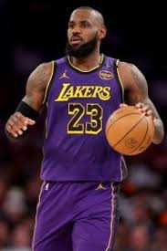 LeBron James' Free Agency Heats Up: Over 10 Teams Reportedly Interested