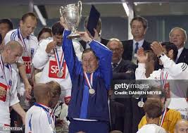 Image result for tbn:if9L2sMjE_ET9M::www.trophees-denis.com/wp-content/telechargements/coupes.jpg