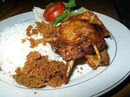 Ada banyak faktor yang menjadikannya pantas dijadikan sebagai teman bermain. Bebek Goreng Bumbu Madura Dapur Jeng Sri
