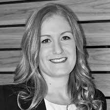 Sandra Messer, registrerad mäklare i Kungälv — Hittamäklare