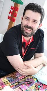 Projeto Trans-Arte ensina técnicas têxteis à comunidade trans em Juiz de  Fora (MG)