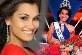 Brook Lee's Instagram, Twitter & Facebook