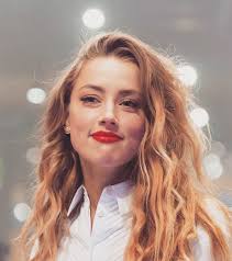 She S The Cutest Person In The World Amberheard Queenmera Mera Aquaman Amber Heard Hair Amber Heard Style Amber Heard