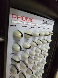 Phonic roadgear 260 sono compact ( reverb hs ). Phonic Roadgear 260 Plus Mobile Portable Pa Sound System For Sale In Southfield Mi Offerup