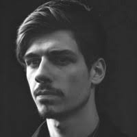 100+ perfiles de «Deibert»