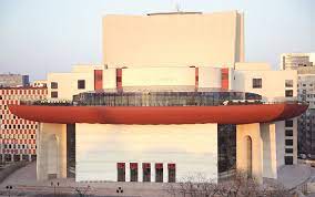 Performance art theatre in bucharest, romania. De Cand Se Reiau Spectacolele La Teatrul National Din Bucuresti Bravo Net
