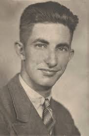 Logan Boggs's Instagram, Twitter & Facebook