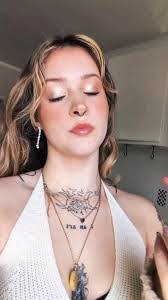 Keri Bryson's Instagram, Twitter & Facebook