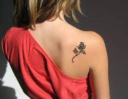 Beautiful And Small Rose Tattoos For Men And Women With Meaning And Design Images Various Rose Tatto Black Rose Tattoo Back Of Shoulder Tattoo Shoulder Tattoo