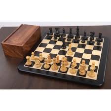 3.9" Professional Staunton Chess Set- Chess Pieces Only
