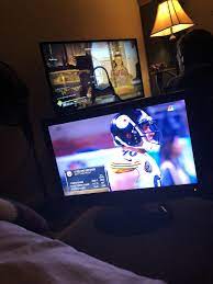 Asked My Boyfriend If I Could Watch The Game And Instead Of Quitting Destiny He Set This Up In Less Than A Minute Whilst Wearing H Xbox Headset Games Boyfriend