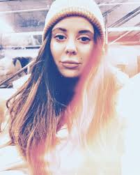 Katie Pryor (@katilou89)