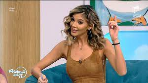 Coprezentatoarea lui florin ristei, de la emisiunea matinală prietenii de la 11, de la antena 1, are un corp de invidiat şi nu face eforturi ca să arate aşa de bine. Ramona Olaru Prietenii De La 11 Tv Magia