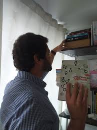 Cópia arquivada em 29 de janeiro de 2021 2. Visao Mario Soares La Casa De Papel E A Coelha Acacia A Quarentena De Andre Ventura