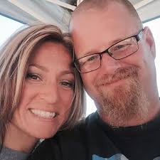 How many backup girls will be at the Medford drag racing event?