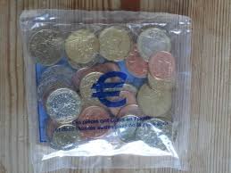 Conversion euros ⇔ francs suisse. L Euro A 20 Ans Les Grandes Dates De La Monnaie Europeenne