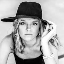 Reghan (@reghanhansen)