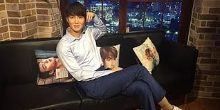 Honey eyes (kkulnunbit) and honey young boy (kkuldongja). Lee Min Ho Simple English Wikipedia The Free Encyclopedia