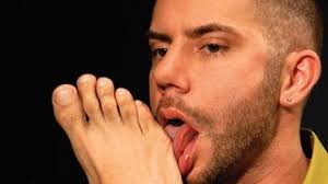 Benedict Garrett's feet