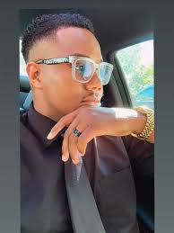 Brandon J. Hollis (@BrandonHollis)