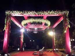 Chori Decoration In Ahmedabad Sajavat Decorators Providing Customize Theme Wedding Ch Indian Wedding Decorations Receptions Indian Wedding Decorations Mandap
