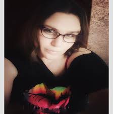 I am new to making tumblers this was meant to be a lava drip which was out  of a starter kit. I used 30vg 5 drops of food colouring and mineral oil.