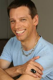 Q & A with Jewelry Designer Ray Griffiths