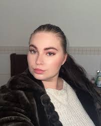 Deborah Derby's Instagram, Twitter & Facebook